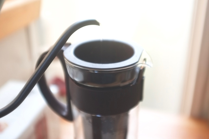 レビュー】ハリオ水出しコーヒーポットでアイスコーヒーの作り方 | every coffee