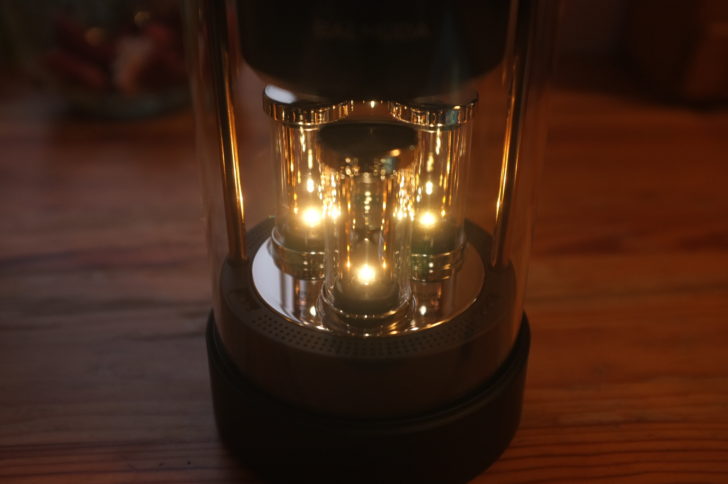 クセがすごい】バルミューダのワイヤレススピーカーをレビュー！光と音のライブ体験や〜 | every coffee